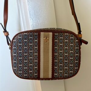 Tory Burch Gemini Link Crossbody- in navy